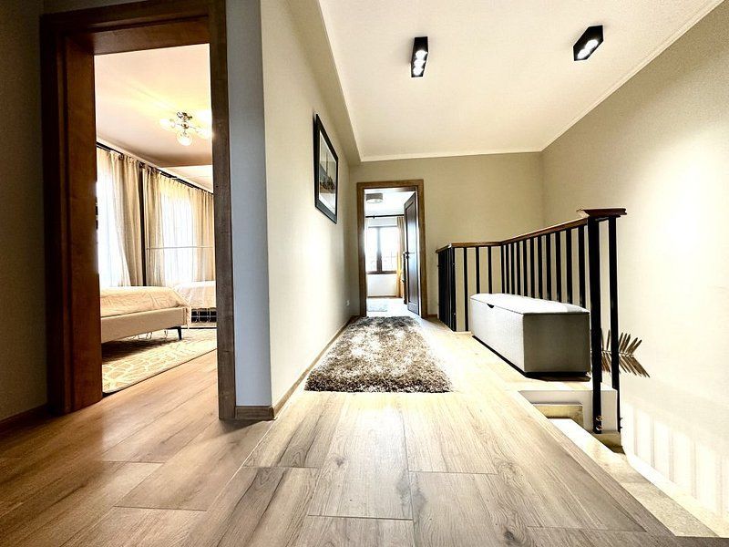 Design modern - casa in Dumbravita - Poză 25