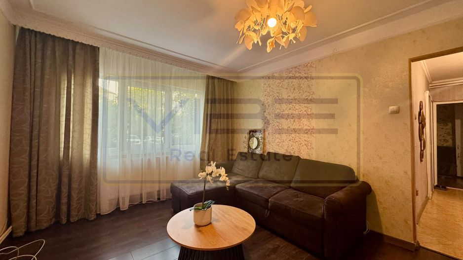Apartament 2 dormitoare decomandate+living Podu Ros - Cantemir - Poză 3