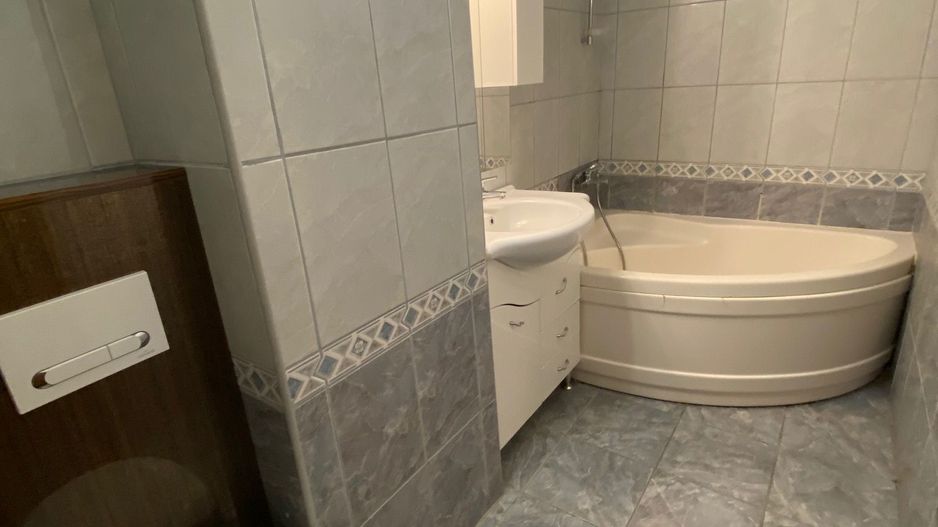 Apartament cu 2 camere zona City Mall - Poză 14