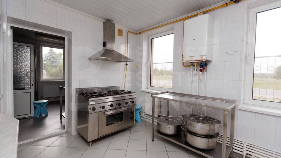 Vânzare, spațiu de producere, 1340 mp, Ungheni - Poză 14