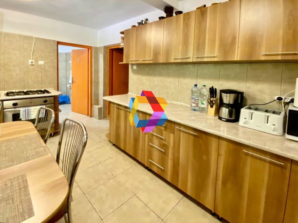 Apartament trei camere, 75 mp Poiana Brasov - Poză 3