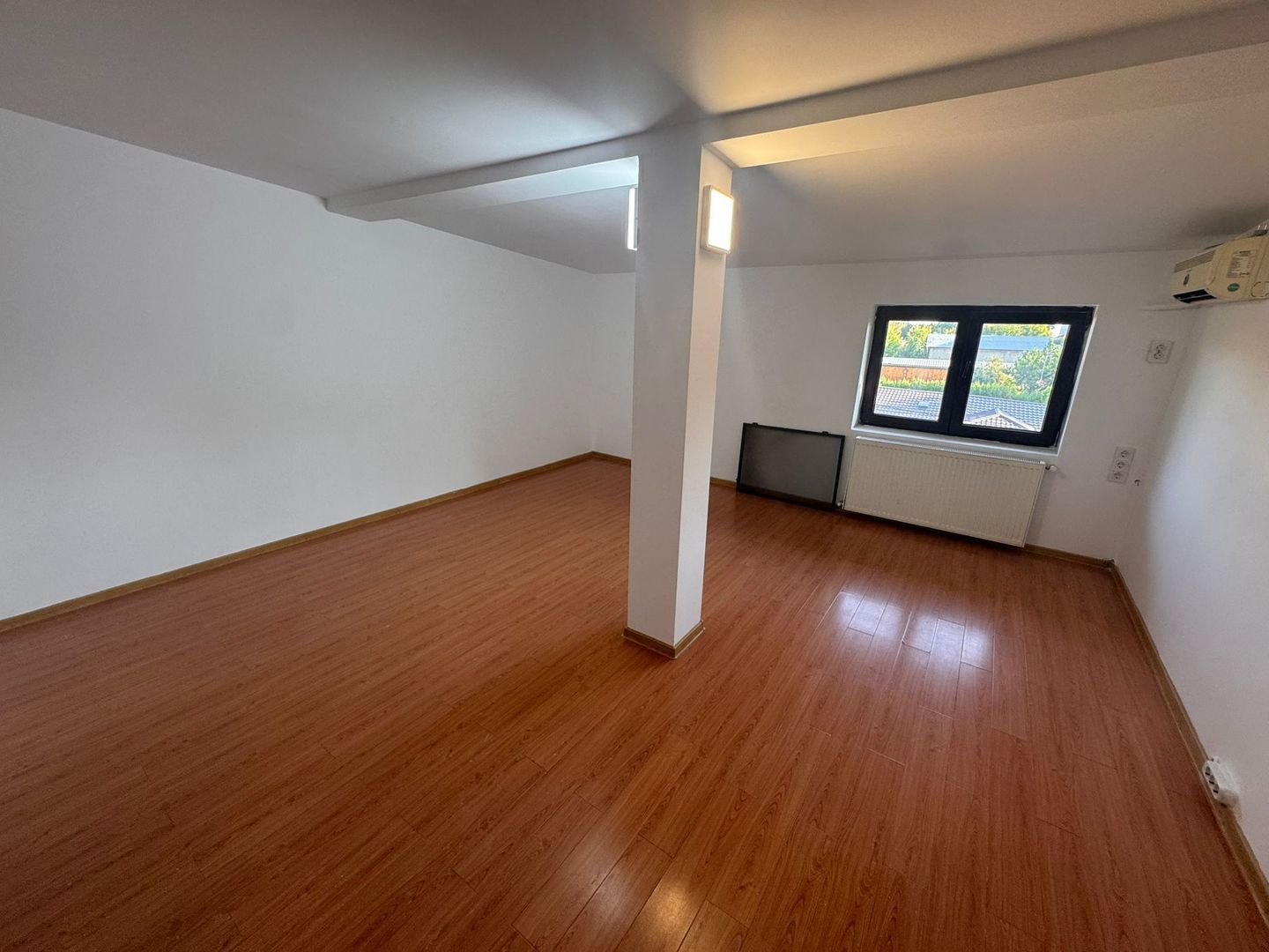 Casa de inchiriat Timpuri Noi 204 m - Poză 15
