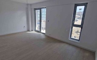 Apart 3 camere decomandat 92 mp,79000 euro - Poză 3