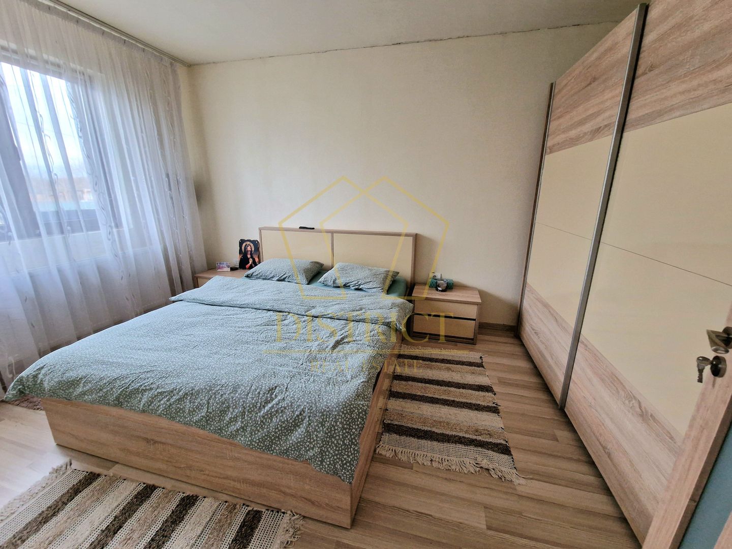 Casa individuala impartita in 2 apartamente | Ianova - Poză 5