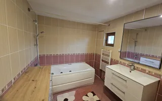Casa eleganta,zona centrala Aiton,cu ciubar,gradina si panouri fotovoltaice - Poză 13