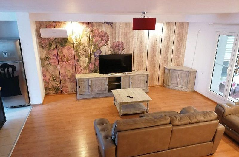 Vila tip N 4 camere in Cosmopolis, mobilata si utilata - Poză 20