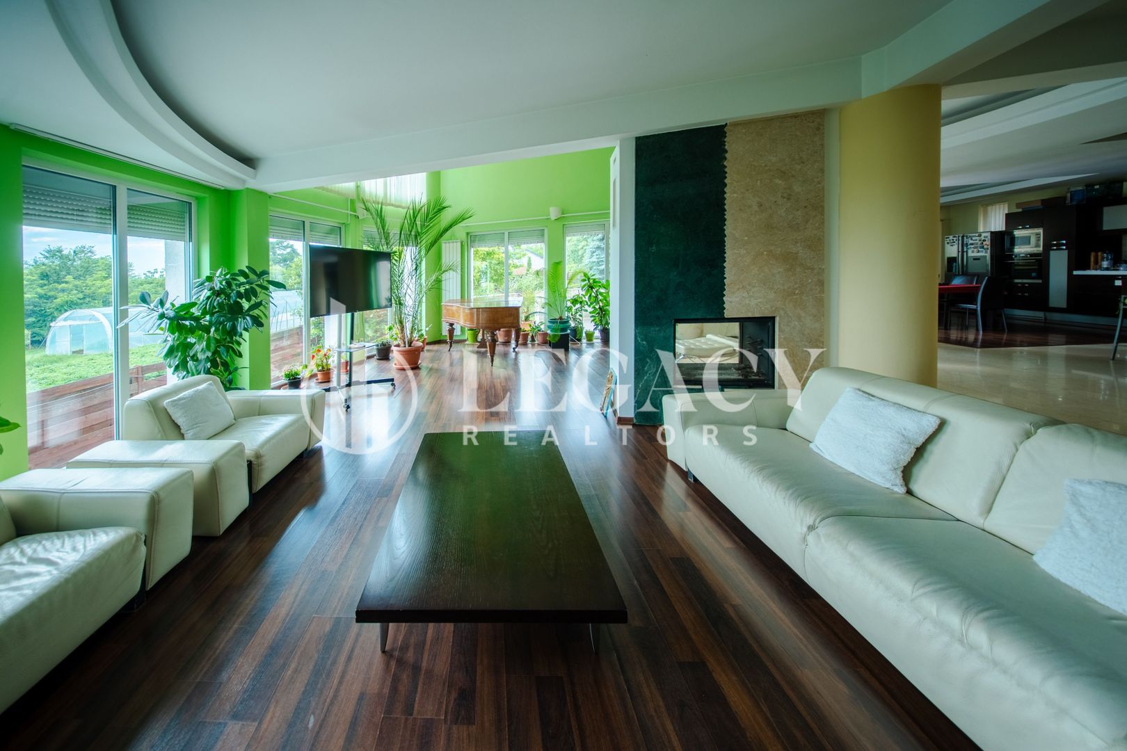 Vilă Exclusivistă în Copou – 680 mp Utili | Teren 1.414 mp - Poză 1