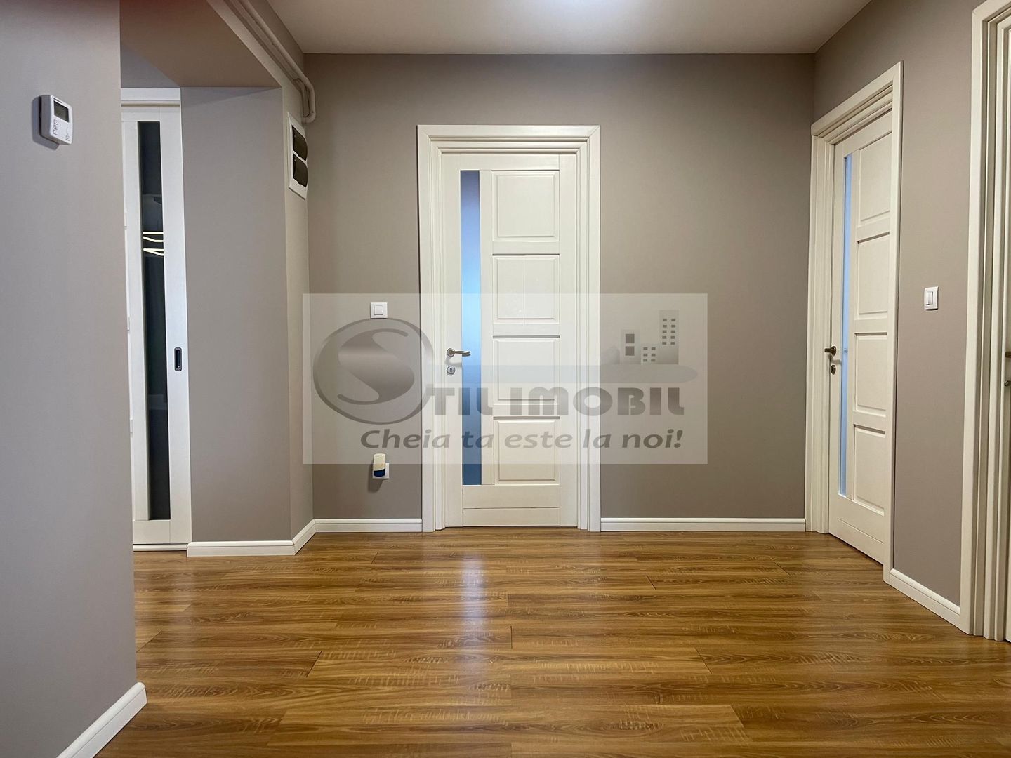 Apartament tip Penthouse zona Cug 130 mp - Poză 11