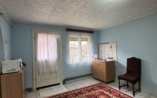 De vânzare Casă în Grădiște, curte + grădină proprie generoasă Arad - Poză 20