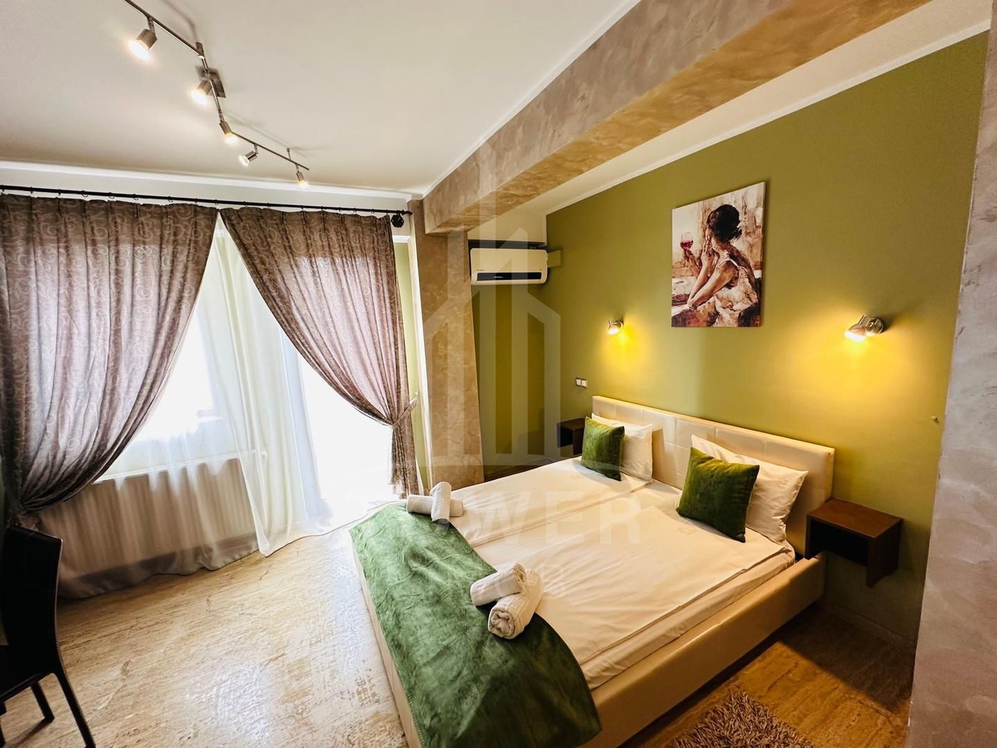 Afacere regim hotelier de vânzare  -zona centrala - Poză 17