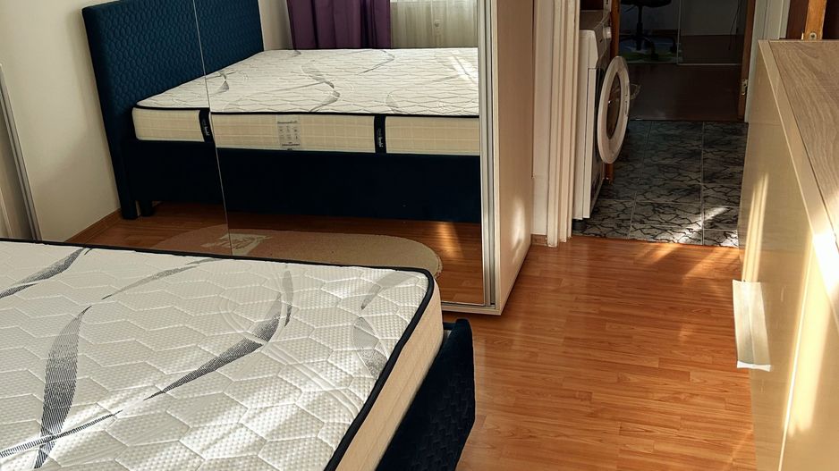 Apartament 3  camere, etaj 2, parcare inclusa, zona Policlinica Titan - Poză 4