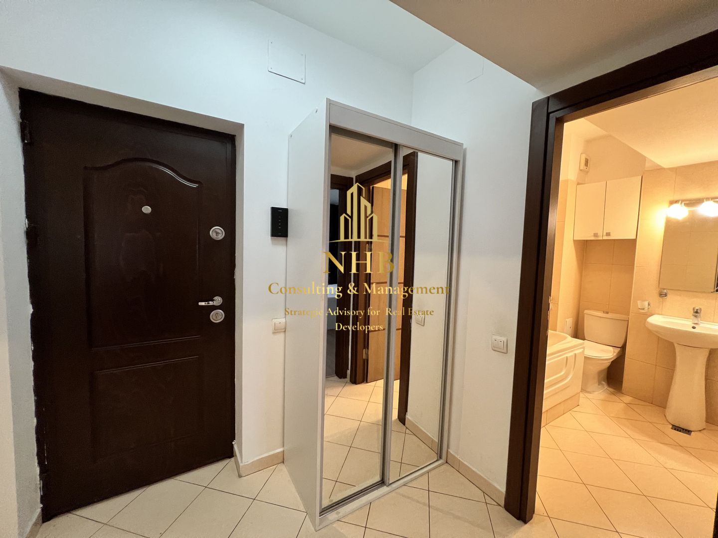 Apartament 3 camere si parcare de inchiriat Scoala Americana - Poză 3