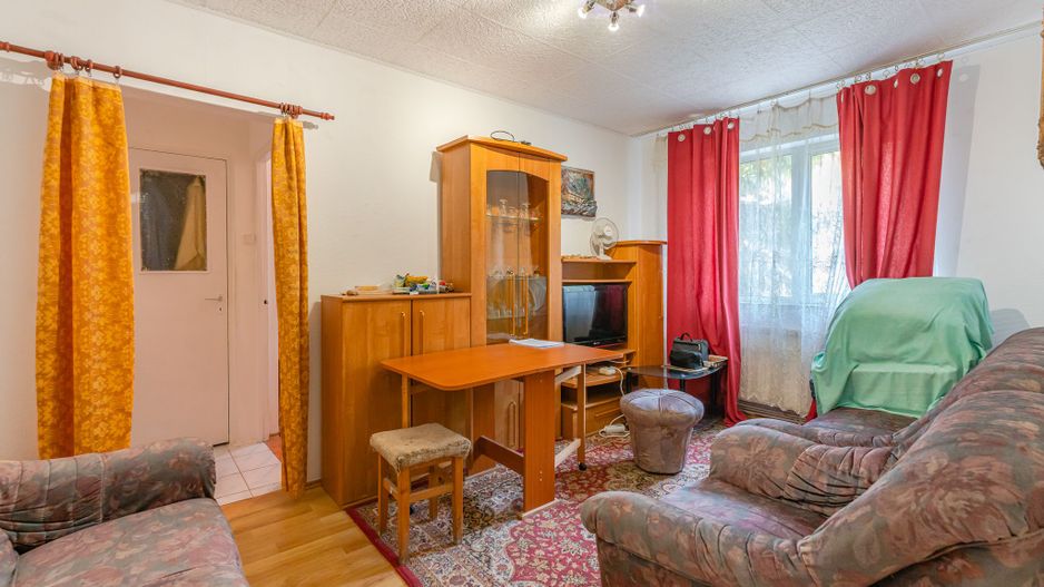 Apartament 2 camere, etaj 1, zona Florilor - Poză 2