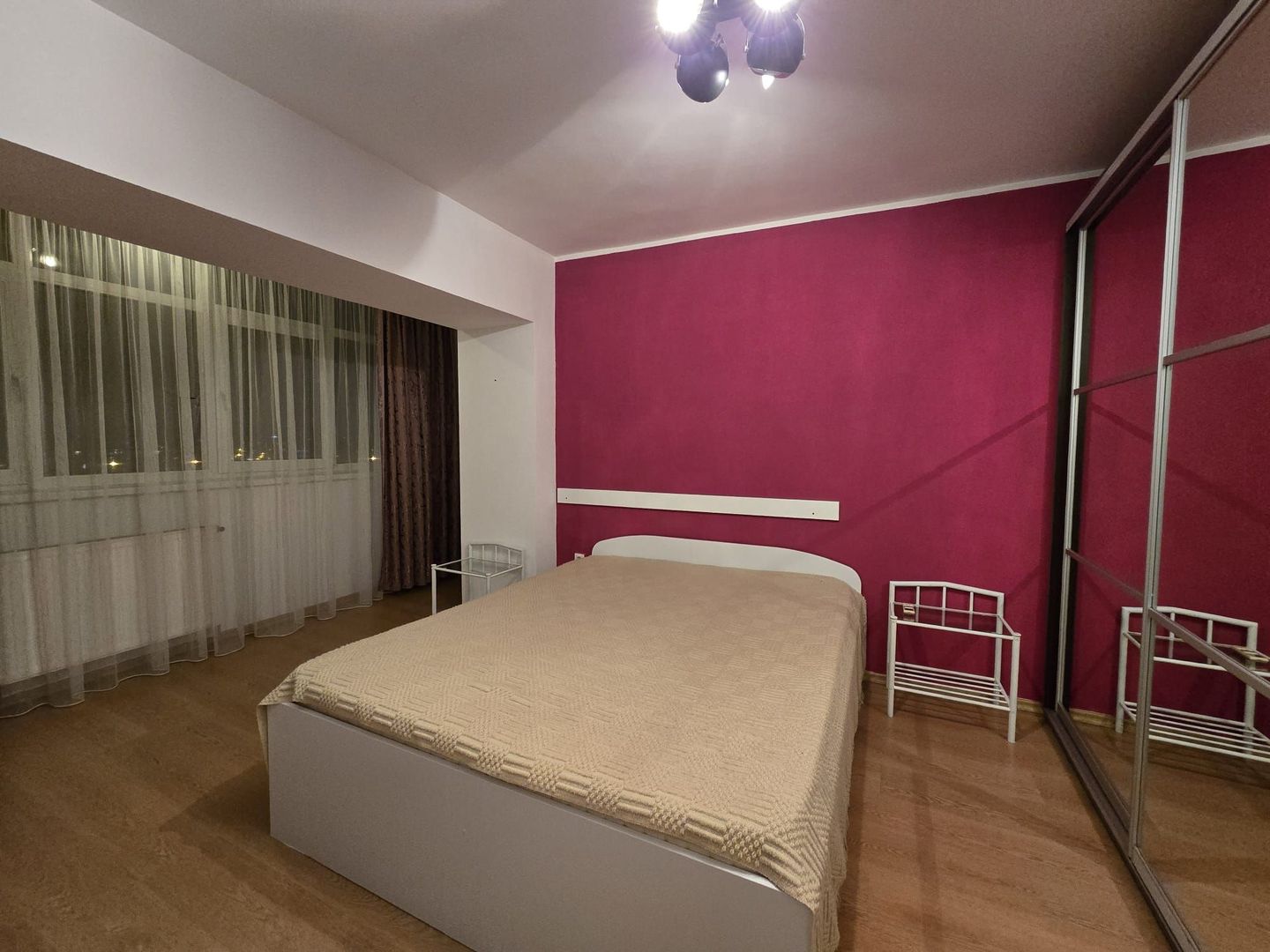 De inchiriat apartament cu 3 camere, Ultimul Leu, 600 Euro - Poză 3