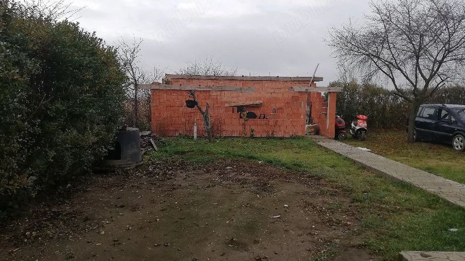 BRASADAS vinde casa cu teren 10 ari in zona Odoreului. - Poză 3