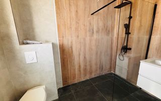 Casă de vânzare pe parter - Poză 10