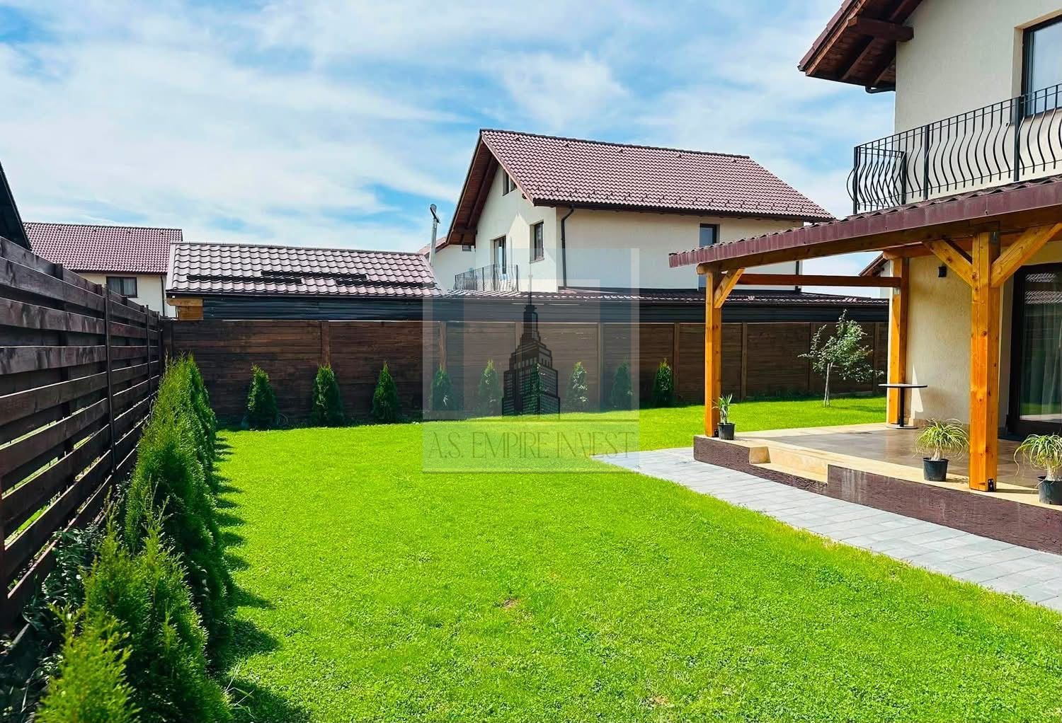 Casă 4 camere de vânzare – Izvor Tărlungeni (5 km de Brașov) - Poză 3