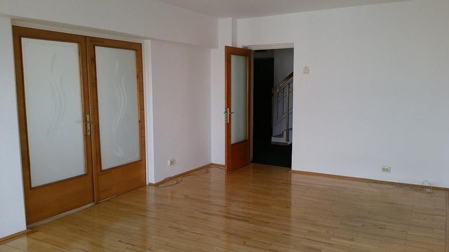 De Inchiriat apartament 4 Camere Unirii - Alba Iulia (zepter) 2 etaje - Poză 2
