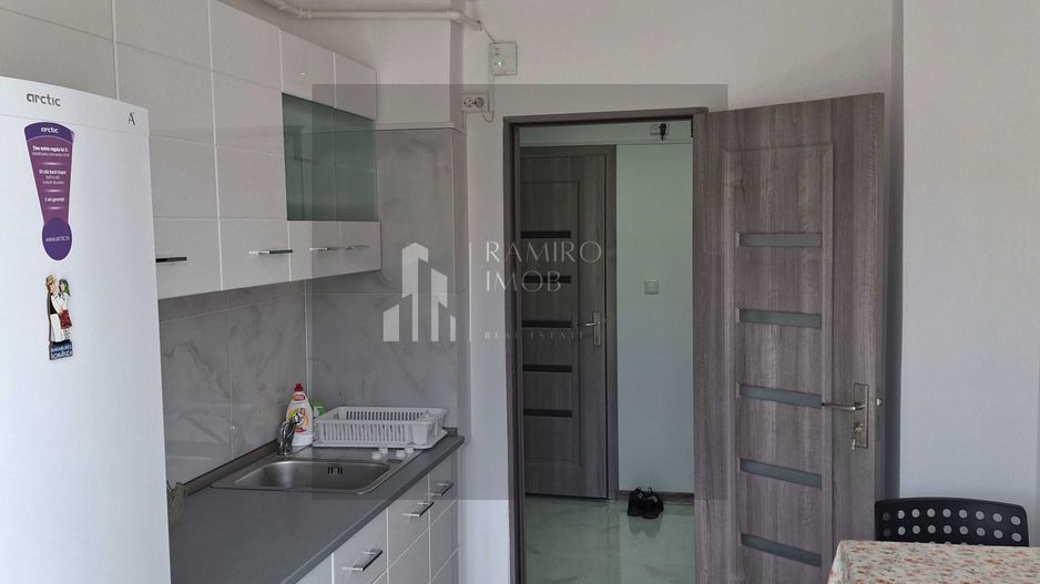 Apartament de inchiriat 3 camere | Crangasi | Decomandat | Prox Metrou - Poză 2