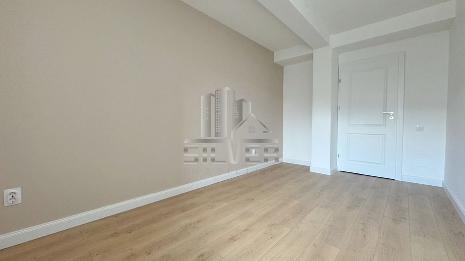 Apartament cu 3 camere/terasa 24 mp/boxa/finisaje incluse/PRET REDUS! - Poză 11