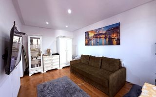 De vanzare casa tip duplex, Str. I.C. Bratianu - Poză 1