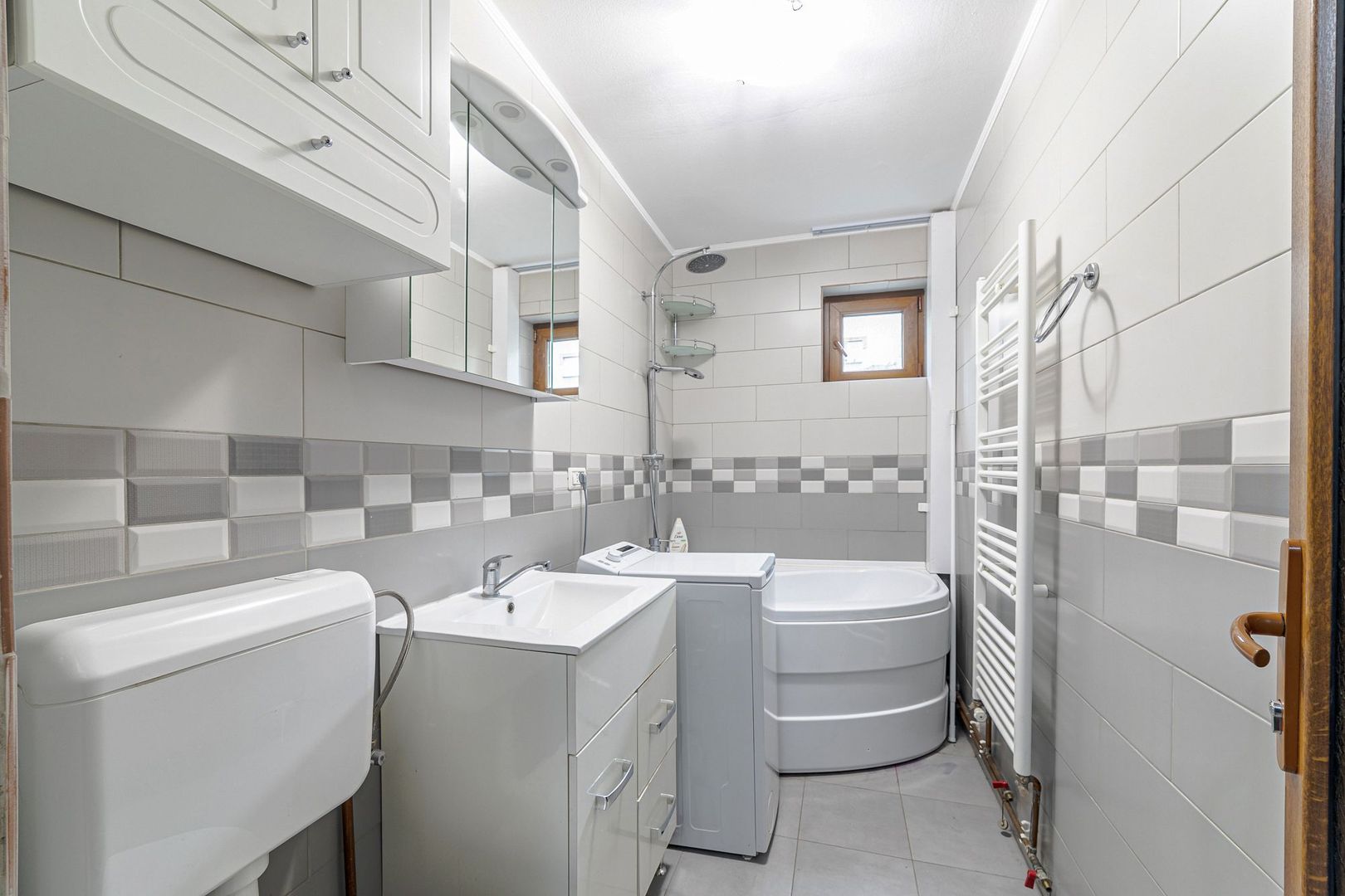 Apartament impecabil în zona băncilor, Podgoria. - Poză 8