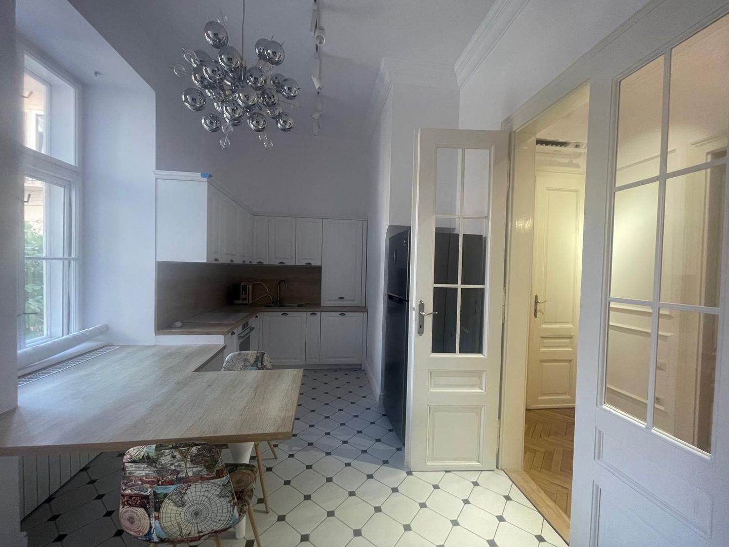 Apartament de lux în inima Oradiei – locație premium lângă Gojdu - Poză 13