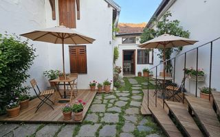 Imobil zona ultracentrala pretabil restaurant  schimbare destinatie - Poză 1