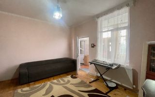 🏡 Casa ultracentrala | 216 MP | Stil nemtesc - Poză 2
