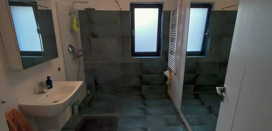 Aparament 3 Camere Cu Parcare Buna Ziua zona Elf - Poză 3