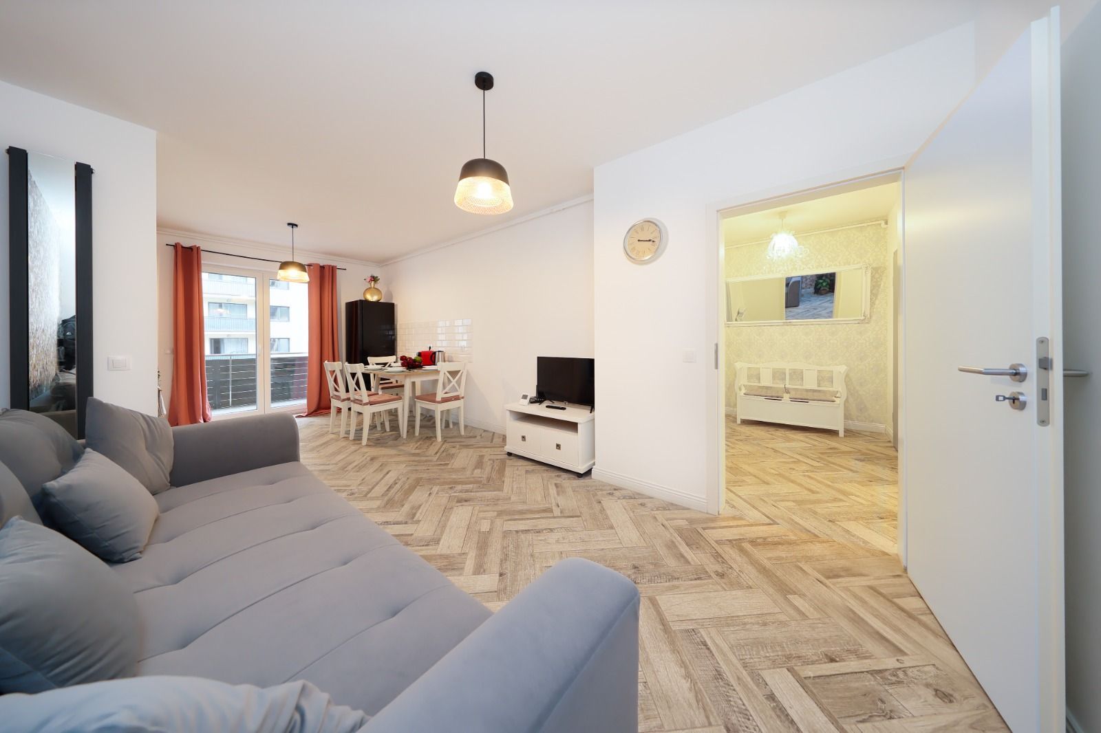 Studio Modern 49 mp | Decomandat | Lângă Coresi Mall | - Poză 3