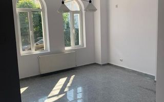 Dacia - Vasile Lascar I Vila 9 camere I Renovata recent - Poză 2