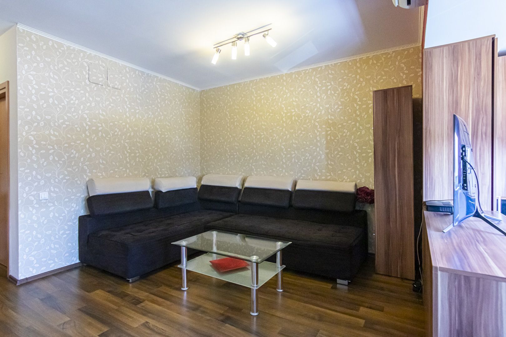 Garsoniera, 30 mp, mobilata, etaj 2, 10 minute Metrou Lujerului - Poză 5