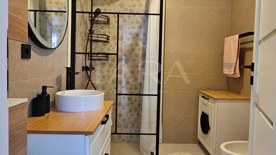 Apartament modern cu 3 camere, parcare și boxă incluse. - Poză 7