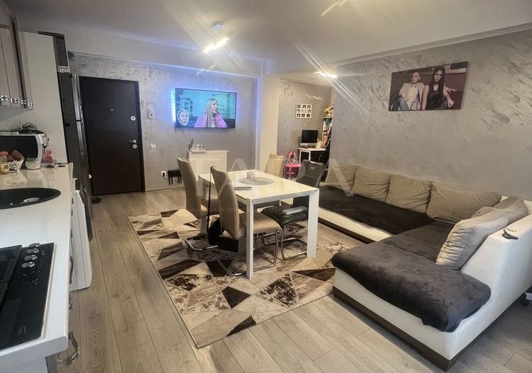 Vând apartament cu 2 camere în Florești, zona Florilor. - Poză 3