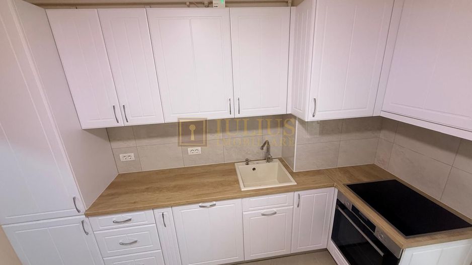 Recent renovat| 2 camere| garaj, et.2| lift| balcon 12 mp. - Poză 6