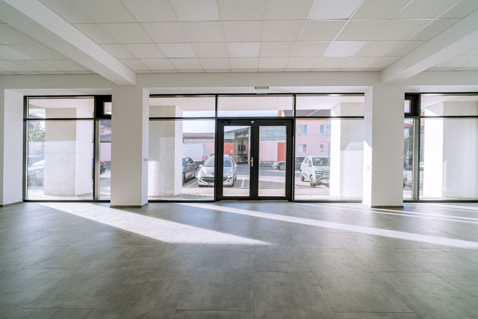 Spațiu comercial, 70 mp, Calea Clujului. 750 E+TVA/luna. Comision 0 - Poză 6