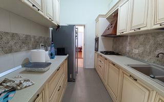 CENTRU SALA SPORTURILOR(COD03)- Casa interbelica si curte generoasa ! - Poză 10