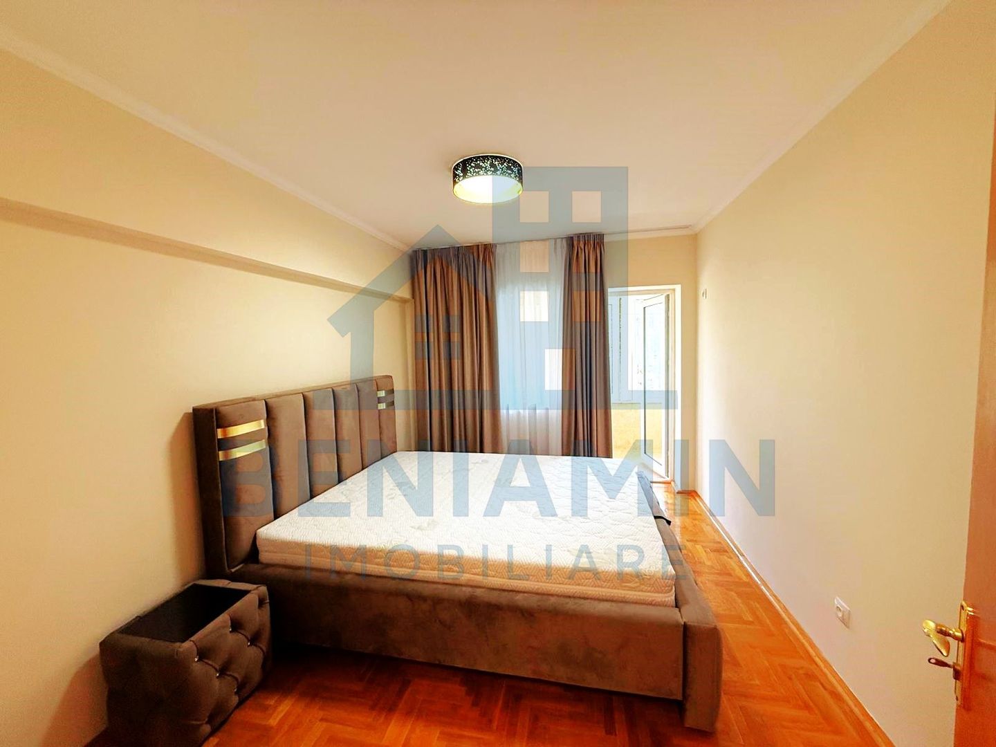 4 Camere-Ultracentral-Langa Mercur-Mobilat-Utilat-Disponibil Imediat - Poză 6
