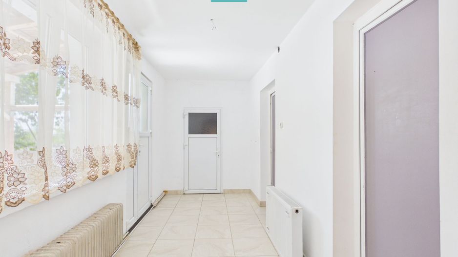 Casă individuală cu 4 camere și teren de 630 mp - Poză 12