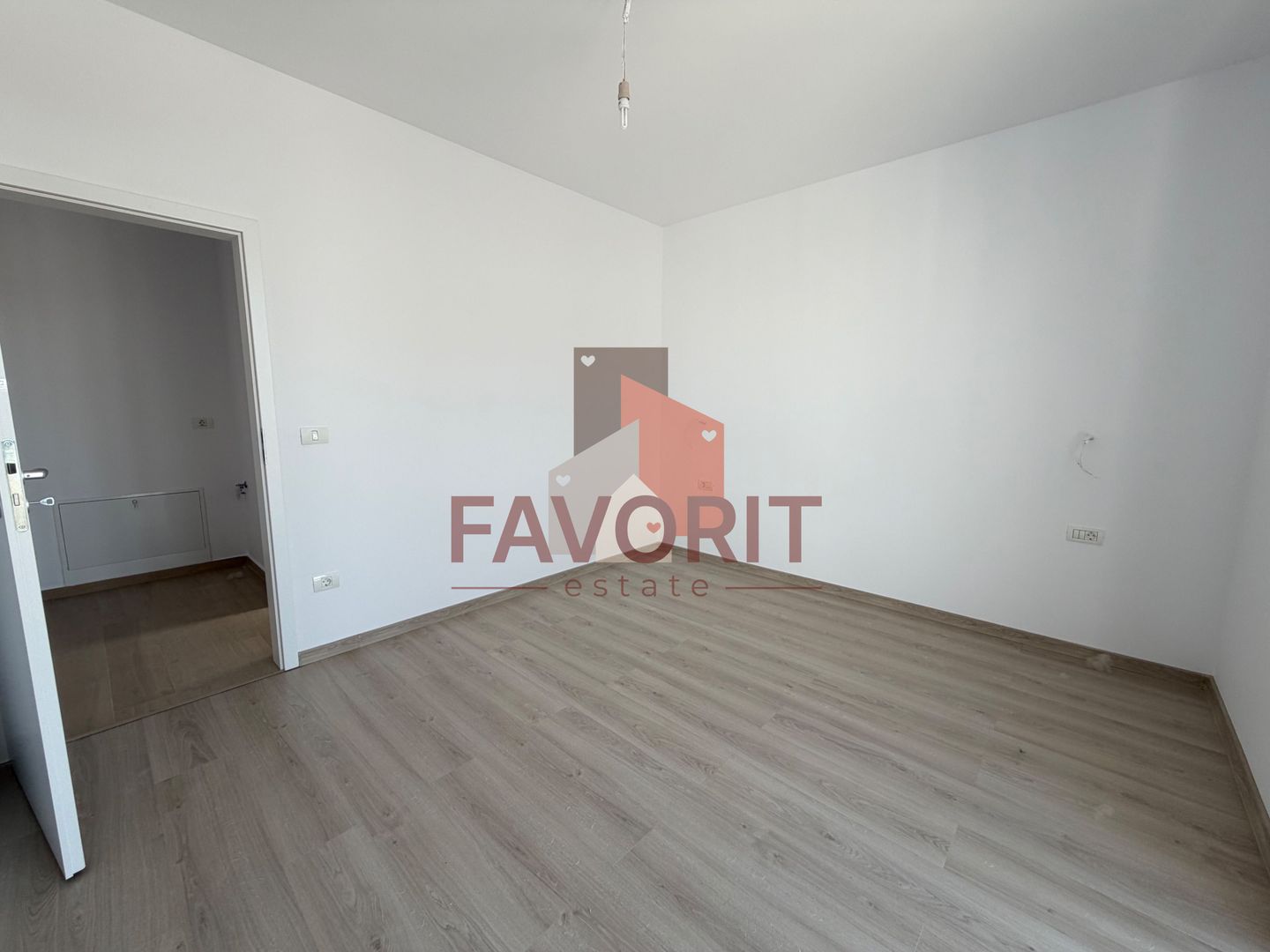 Etaj intermediar. Bloc nou cu lift.Disponibil imediat - Poză 7
