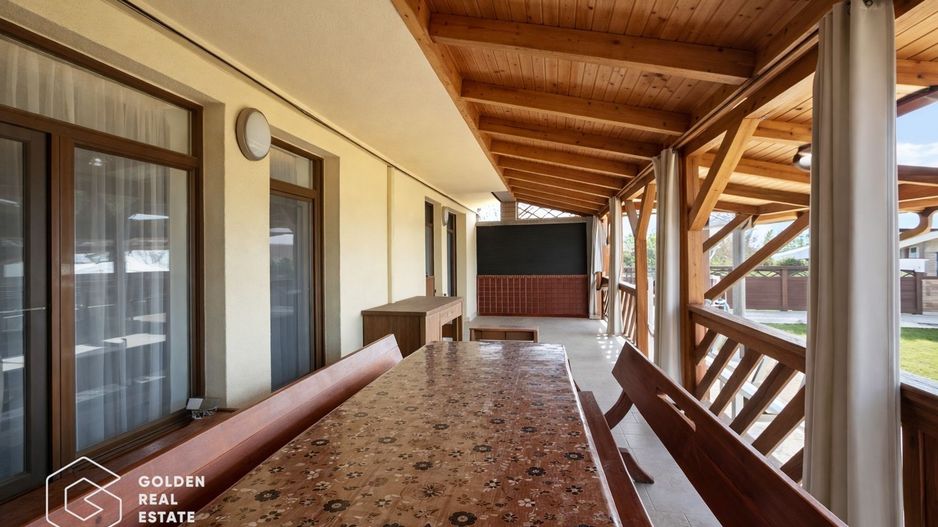 Vila moderna in Urseni, P+E+M - Poză 12