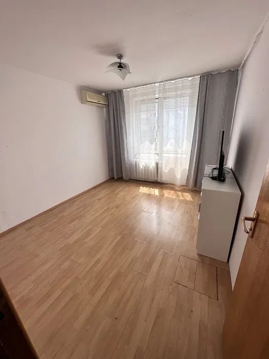 APARTAMENT 3 CAMERE & 2 BAI BLOC 1982 72000EURO SUPER PRET - Poză 4
