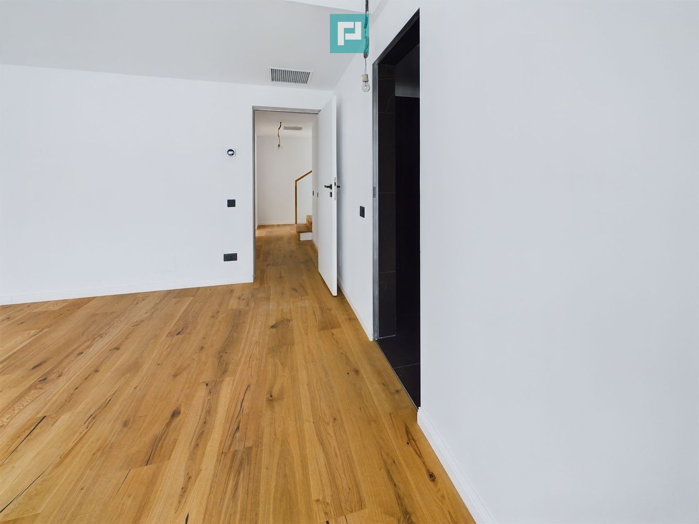 Penthouse in zona de Nord - Poză 9