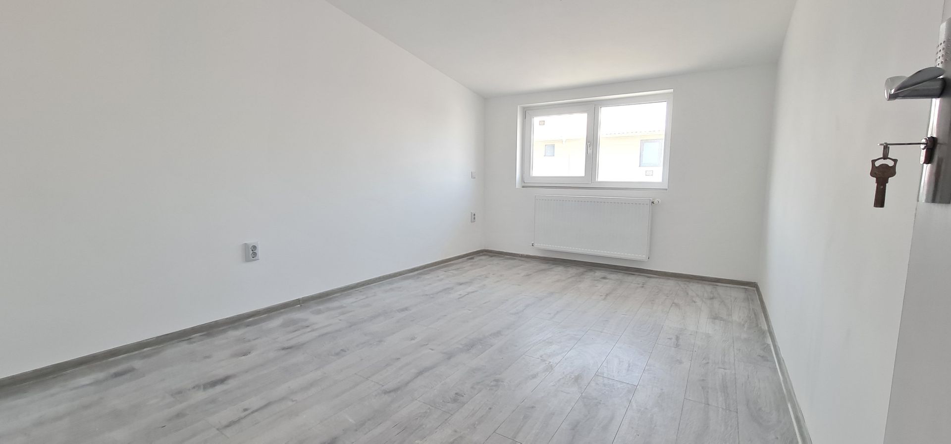 Casa finalizata intabulata in Cartier Izvor Tarlungeni Brasov - Poză 5