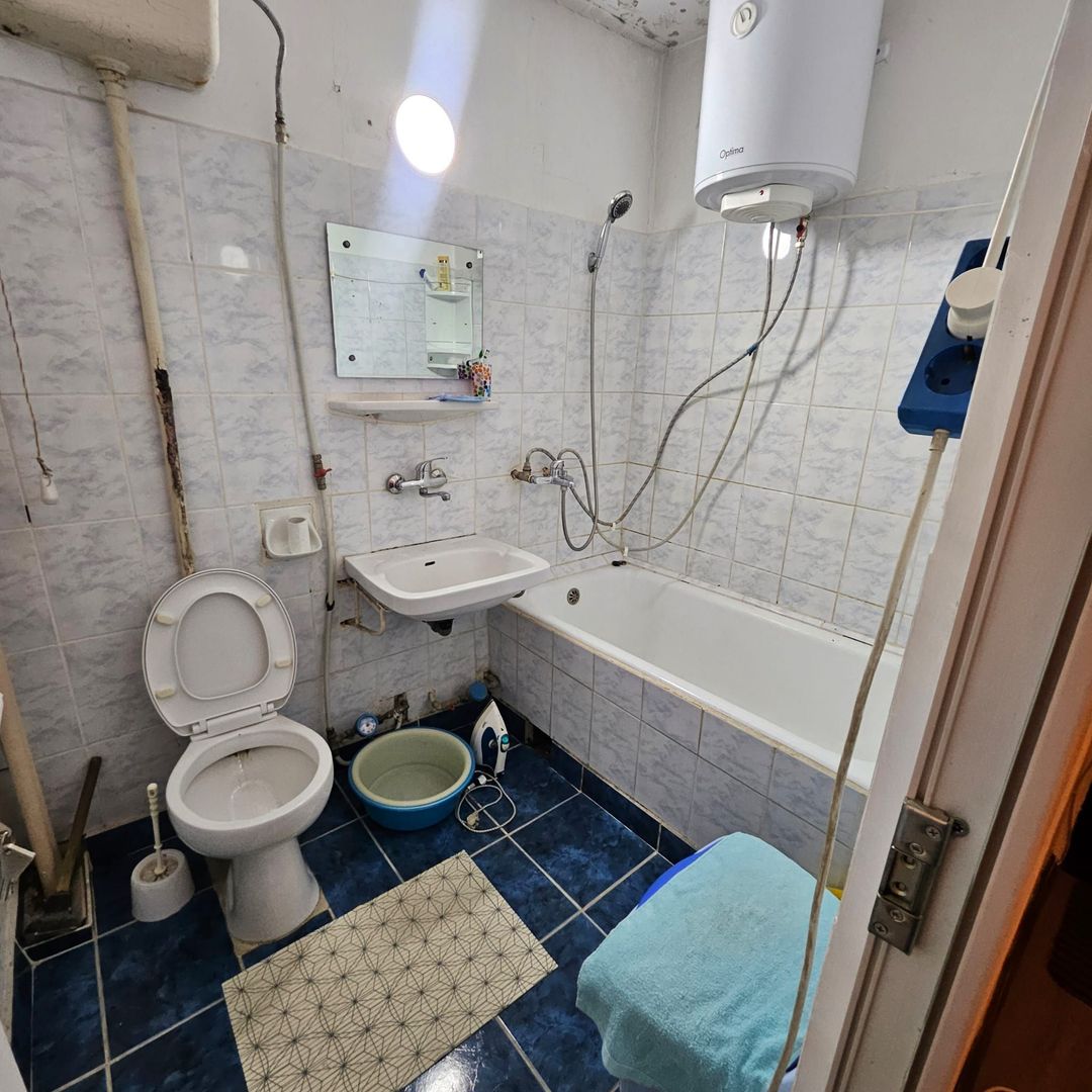 vand garsoniera zona Crihala, etaj 1 - Poză 5