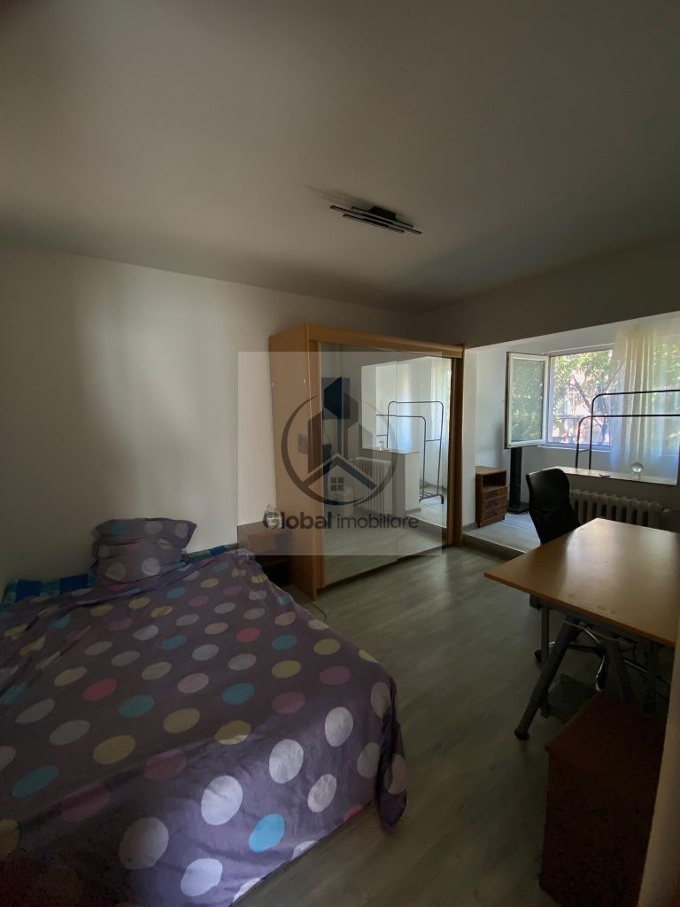 Apartament 3 camere Militari (zona Apusului) - Poză 1