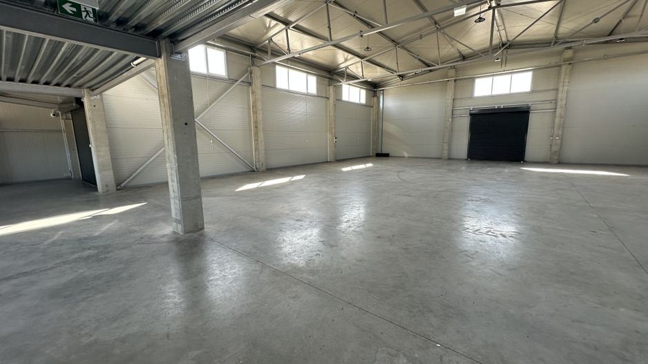 Hala depozitare cu birouri zona de N - Poză 5