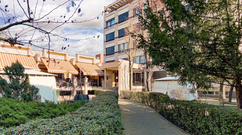 Oportunitate exclusivă de investiție: Hotel Best Western Central Arad - Poză 1