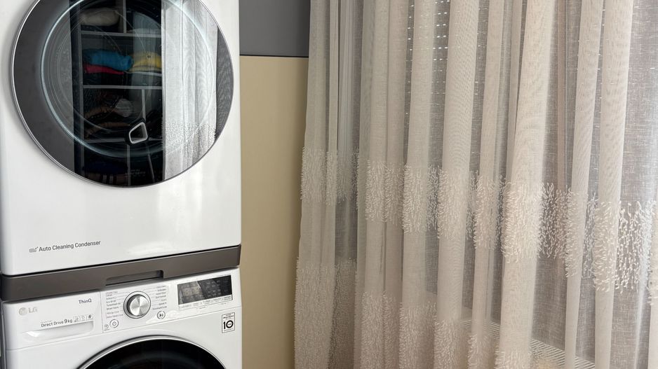 Apartament spectaculos 120 mp | Panorama către oraș | 2 Locuri Parcare - Poză 46